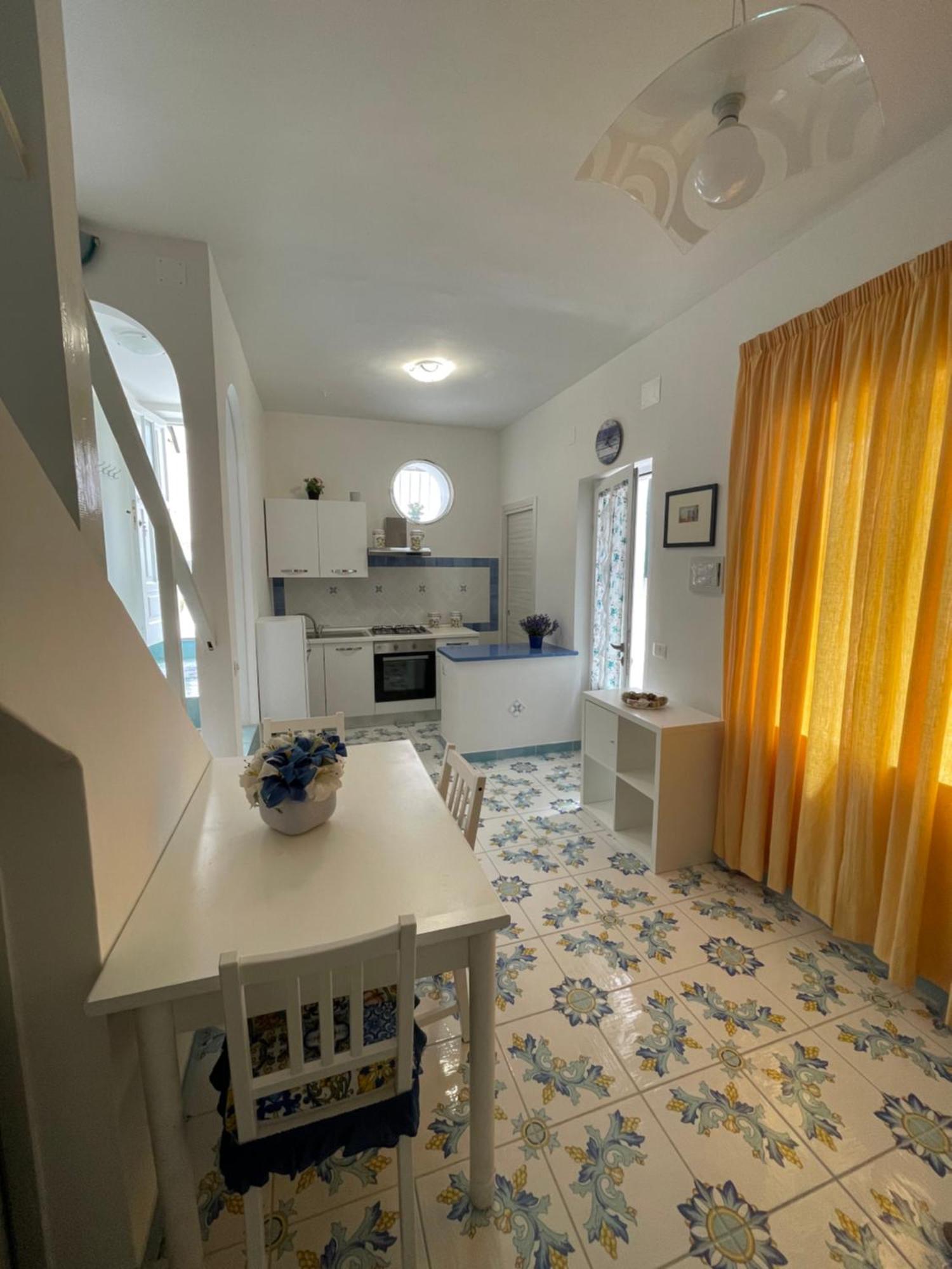 Blue Apartment Forio  Luaran gambar