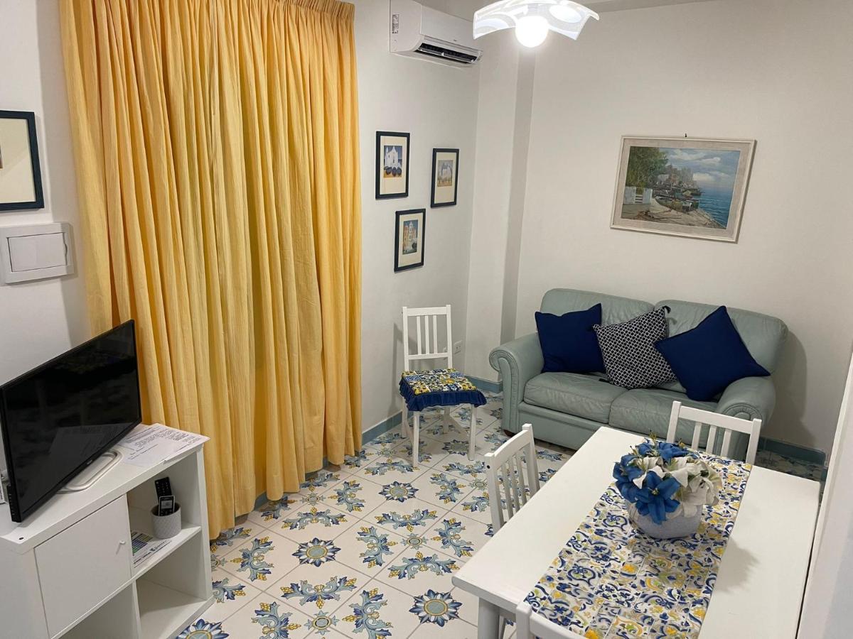 Blue Apartment Forio  Luaran gambar