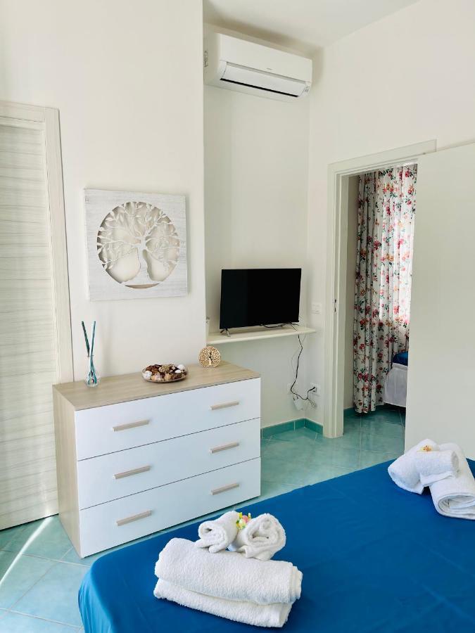 Blue Apartment Forio  Luaran gambar