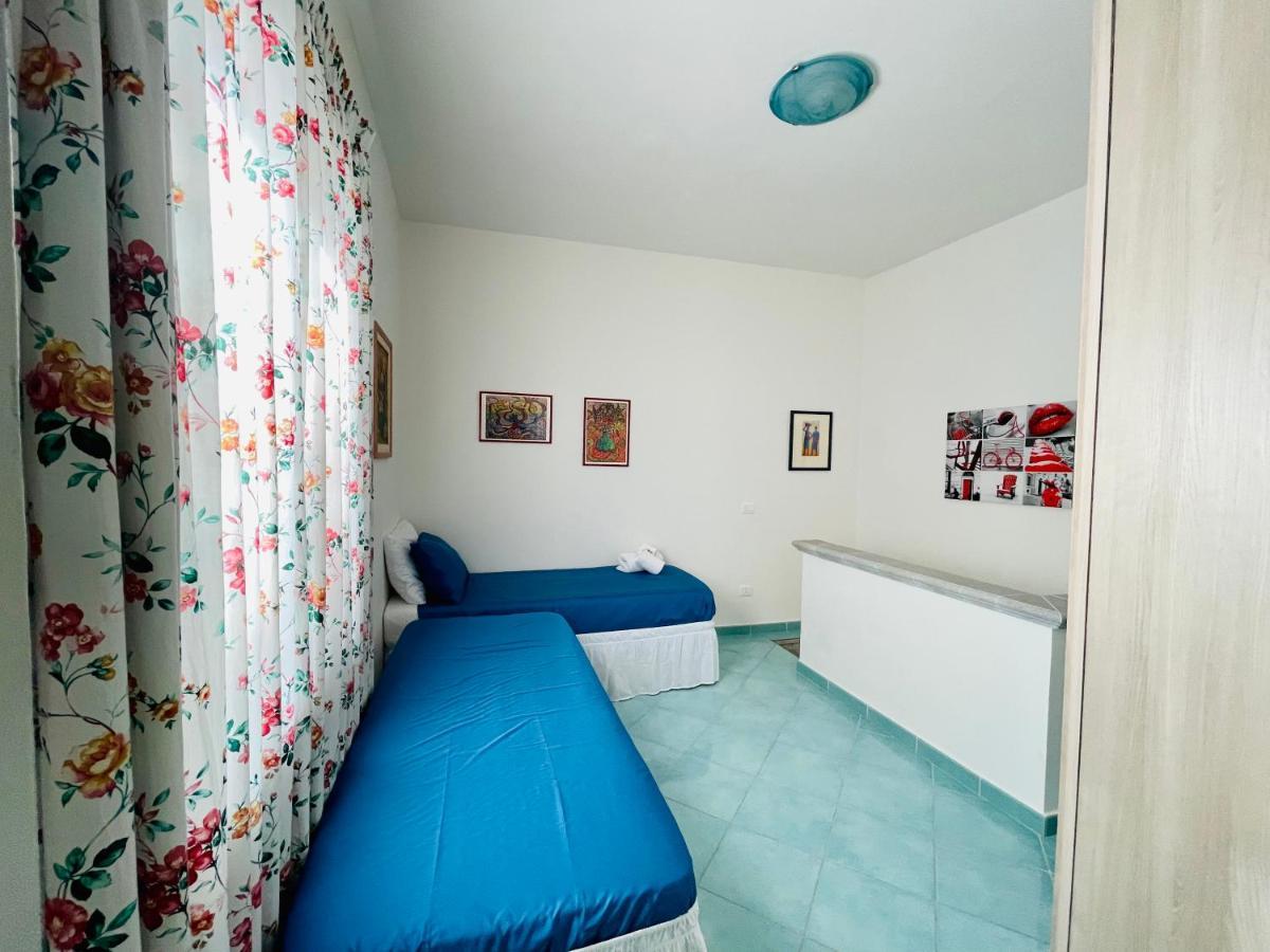 Blue Apartment Forio  Luaran gambar