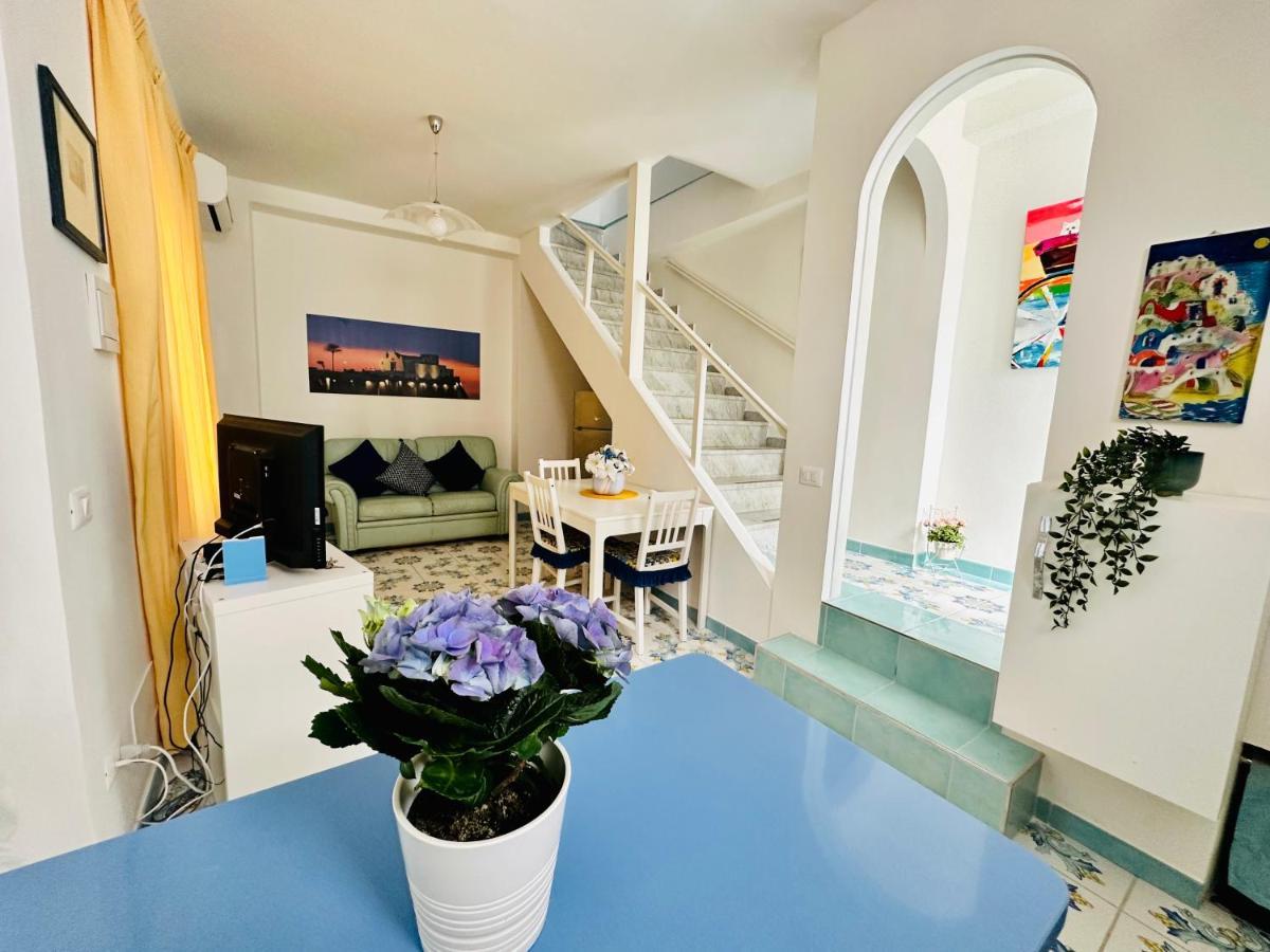 Blue Apartment Forio  Luaran gambar