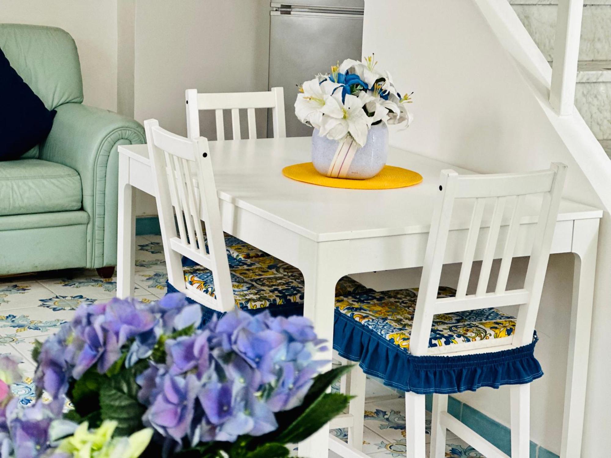 Blue Apartment Forio  Luaran gambar